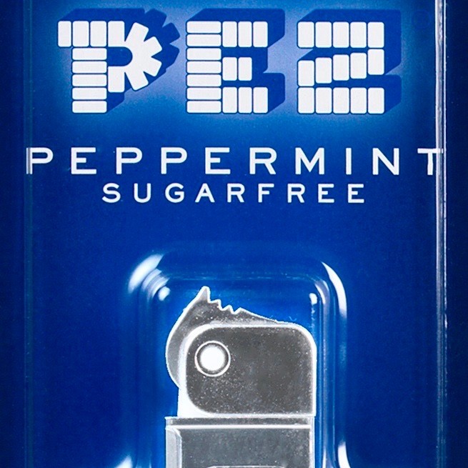 Chrome PEZ Dispenser – Retro Edition of the Original (Silver Glow