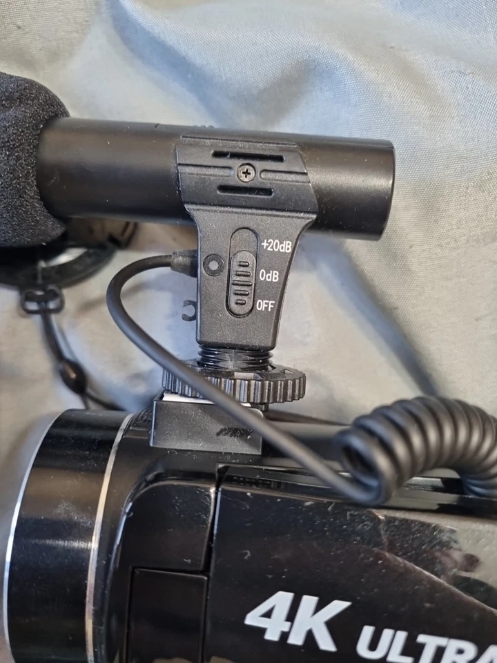 4k Camcorder With Microphone Uhd 30.0 Mega Pixels, Still Image Recording - Image 3 of 4