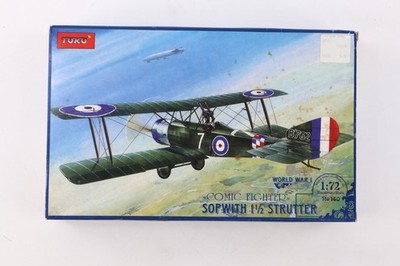 TOKO 1:72 Cosmic Fighter Sopwith 1 1/2 Strutter Model Kit