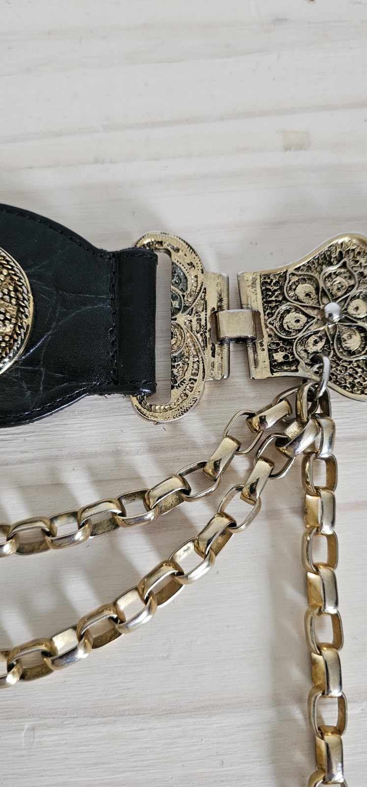 Streets Ahead Black Leather Belt M Brass Chain Medallion Whimsy Renfaire Fairy