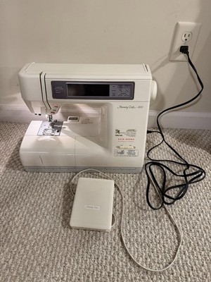 Janome Memory Craft 8000 Electric Sewing Machine with Foot Pedal & Case
