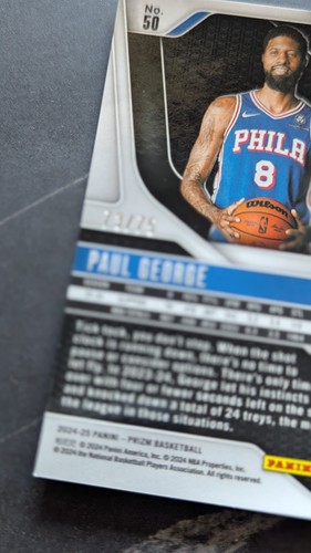 2024-25 Panini Prizm Red Pulsar #50 Paul George /75 - Imagen 3 de 3