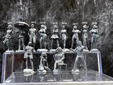 1:64 Figures  - For Dioramas Miniature Figures 164 Fig Lot 345