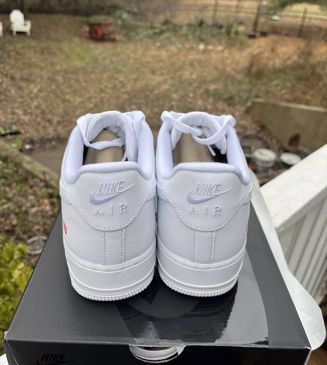 NIKE AIR FORCE 1 LOW SP x SUPREME White DS SIZE 10.5 Triple