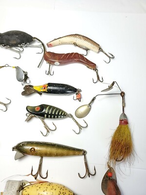 18 Antique Mostly Wooden Fishing Lure Collection | eBay 18 Antique Mostly Wooden Fishing Lure Collection | eBay