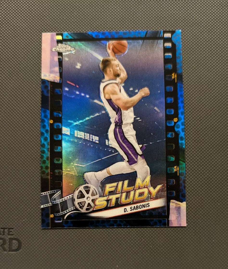 2023-24 Topps Chrome - #FS-11 Domantas Sabonis - Blue Basketball Refractor