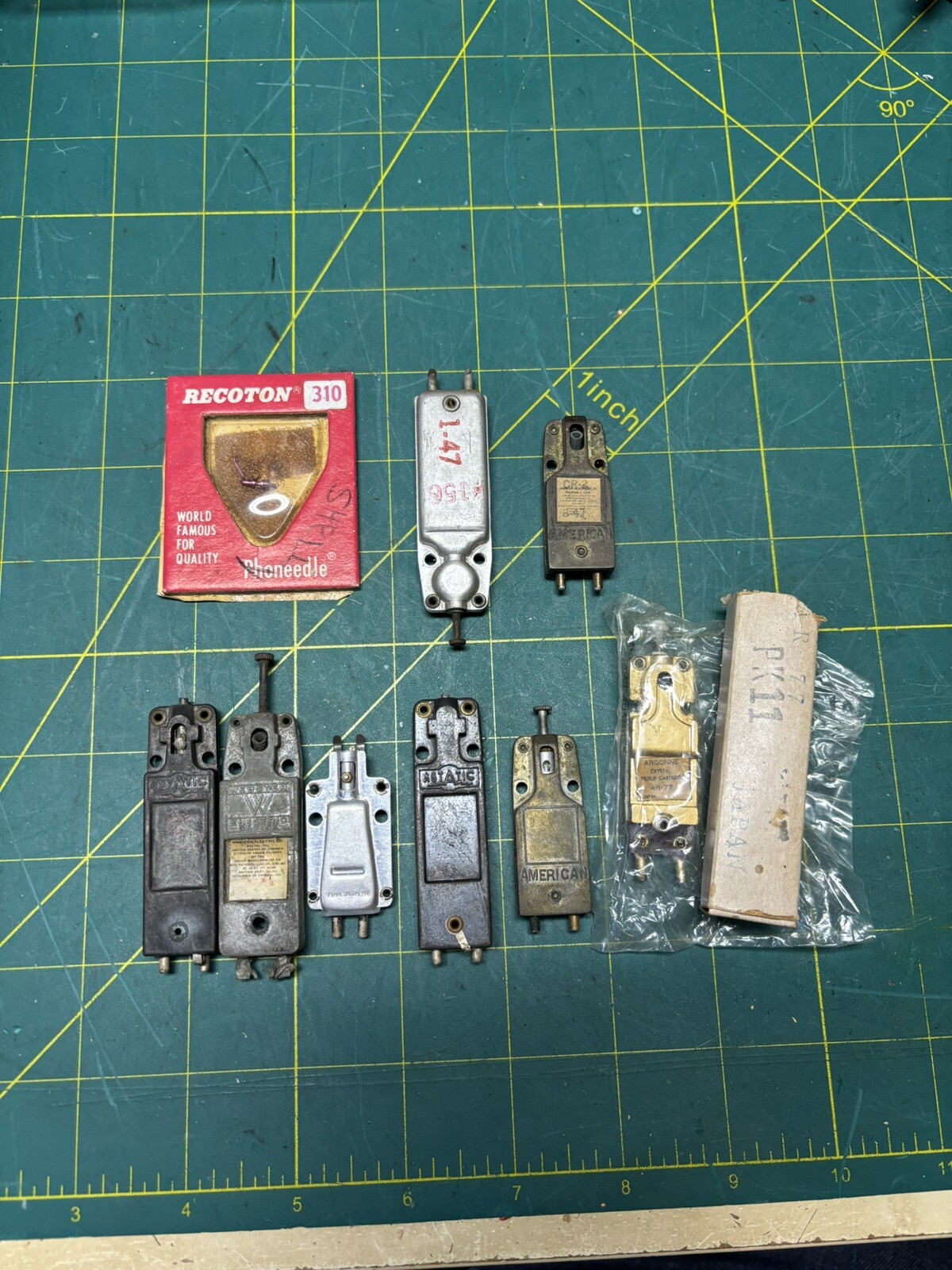 Picture 1 of 1