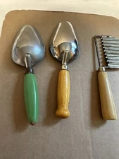 Ecko A&J 1/4 Cup Scoops  And 1 Krinkle Fry Cutter.