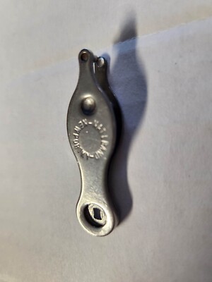 Chick Toe Punch (1pc) for Chickens, Pheasant, Duck, Quail & Day Old Chicks