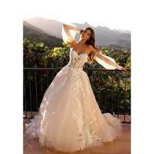 Customized Off-White LaceAppliques A-line WeddingDress Off The Shoulder Princess