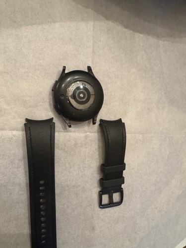 Samsung Galaxy Watch5 Pro SM-R925u Titanium 45mm Black (GPS+LTE) FAIR - Photo 7 sur 11