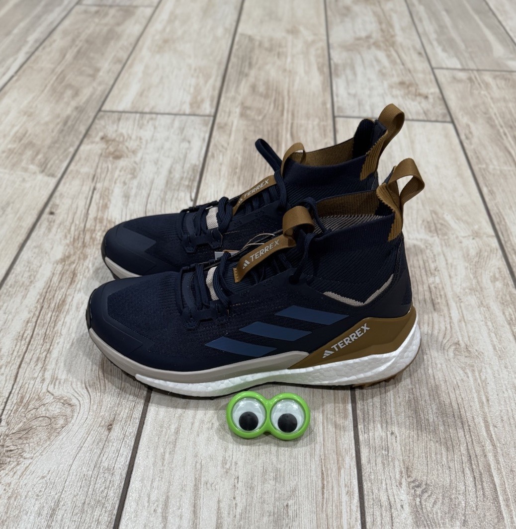 SAOLA Adidas Original Terrex Free Hiker 2.0 stivali alti blu navy NUOVI scarpe uomo taglia 9