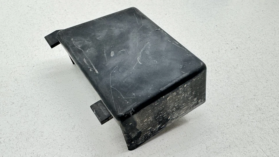 Volkswagen Beetle 1998-2005 debajo del capó bahía del motor relé caja cubierta OEM #1C0941385 Foto 4 de 4