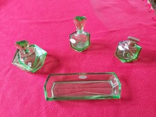 Kristall Glas Garnitur von Spiegelkommode, Frisiertisch - original