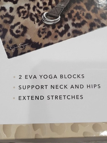 Jessica Simpson 4-teiliges Yoga-Kit - Bild 4 von 15