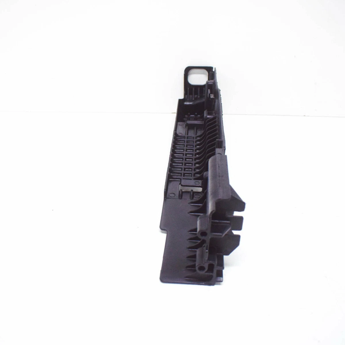 OEM BMW X3 F25 RIGHT RADIATOR BRACKET 17117593839 7593839 2016  