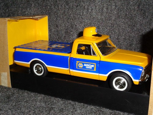 NAPA AUTO PARTS 1967 CHEVY PICKUP TRUCK LIBERTY CLASSICS 20667 DEALER PROMO - Picture 3 of 4