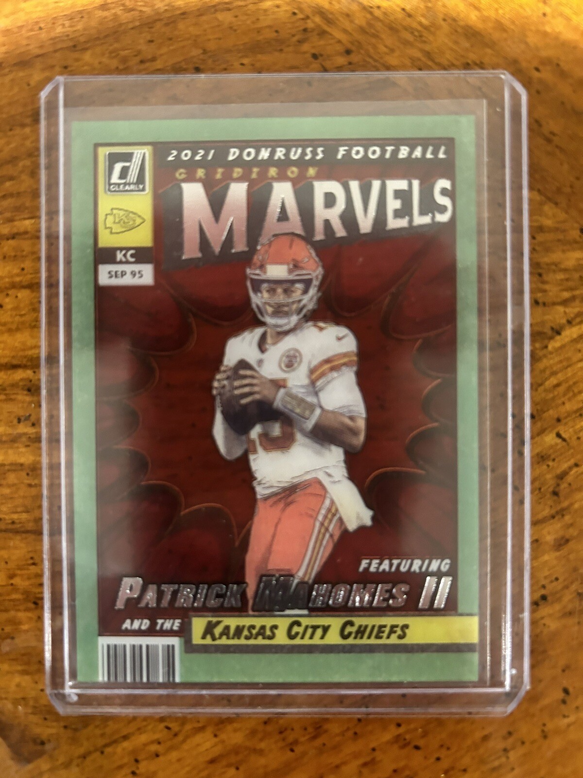 Patrick Mahomes Donruss Clearly 2021 Marvels Case Hit