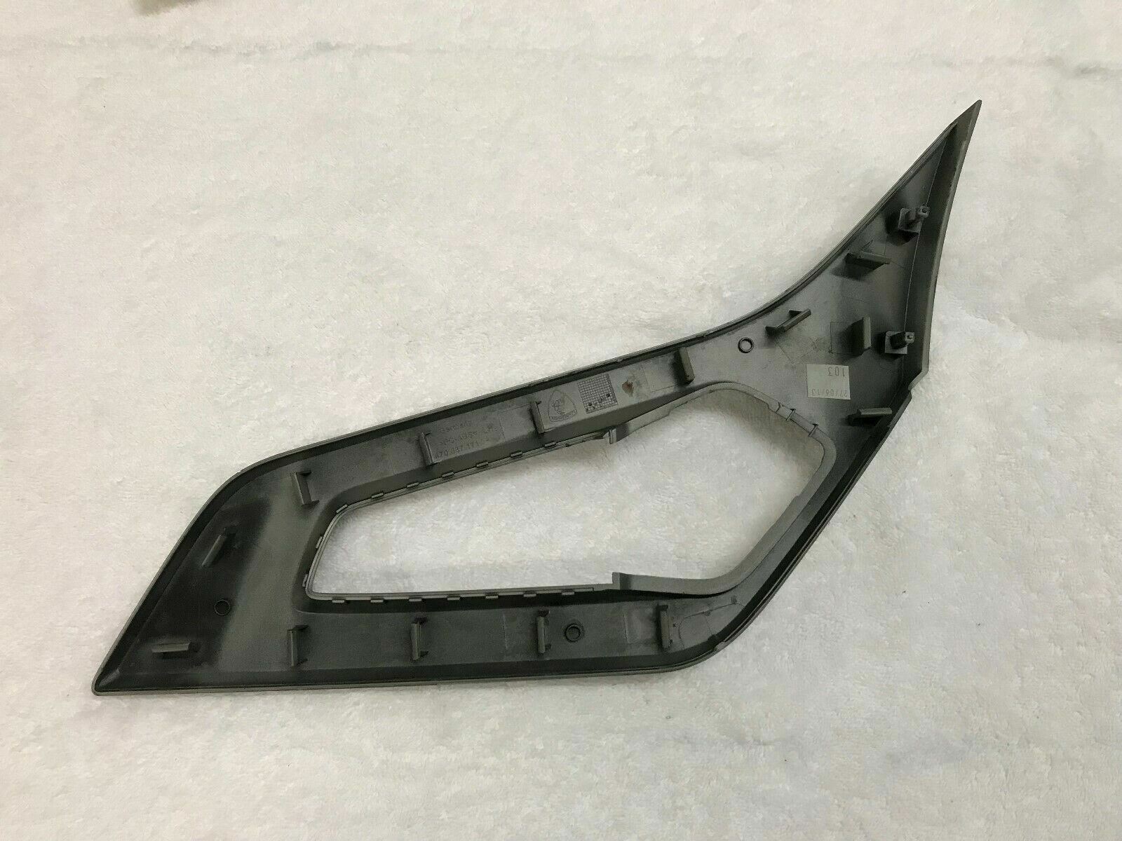 LAMBORGHINI AVENTADOR LP700 LP720 DRIVER LEFT DOOR HANDLE RECESS OEM 470867171A 