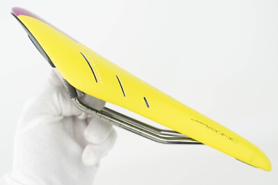 Fizik Arione R3 Test saddleイエロー サドル Kium s-l400.jpg