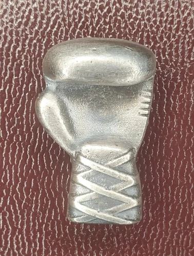 42 Grams .999 Fine Silver Boxing Glove Hand Pour Bullion Mik_C Sand Cast Details