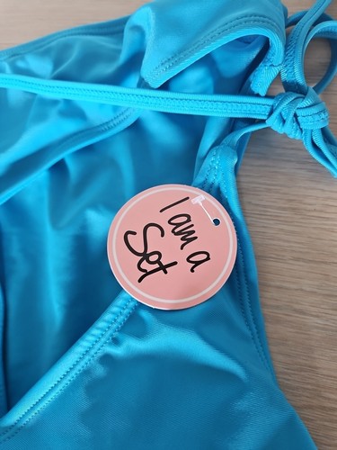 *NEW* Size MEDIUM 2 Piece Bikini Swimsuit Set Beachwear Bobbie Brooks NWT - Picture 2 of 10