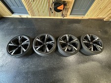 Audi Rs6 C8 22 Inch Wheels Pirelli Tires Tps Lug Nuts Oem
