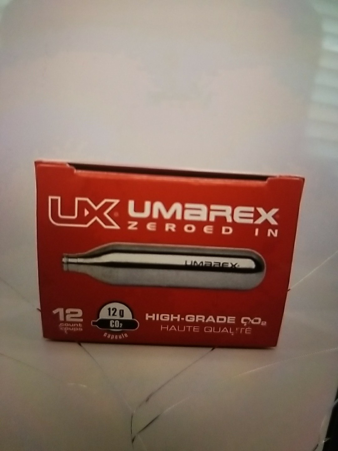 Umarex 12-Gram CO2 Cartridges for Optimal Performance in Air Guns - 12 Count