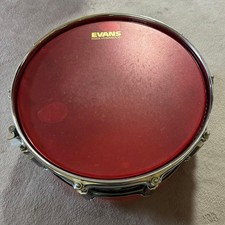 Tambor Pearl Solid Shell con cabezal hidráulico Evans y estuche