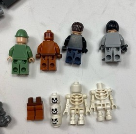 LEGO: Indiana Jones: Temple of the Crystal Skull Set #7627 INCOMPLETE (Read)