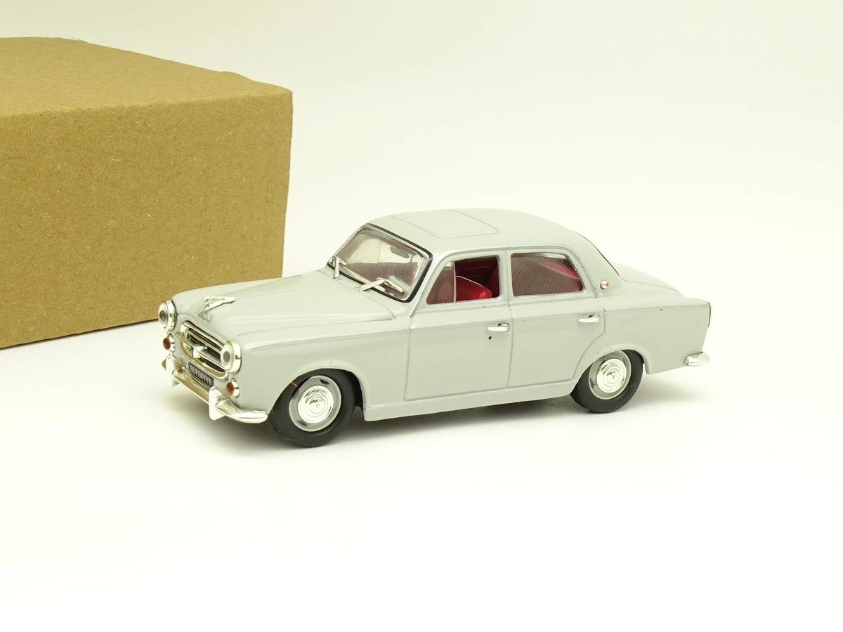 Peugeot 403, Taxi G7 avec les couleurs historique. #doyouspeaktaxi