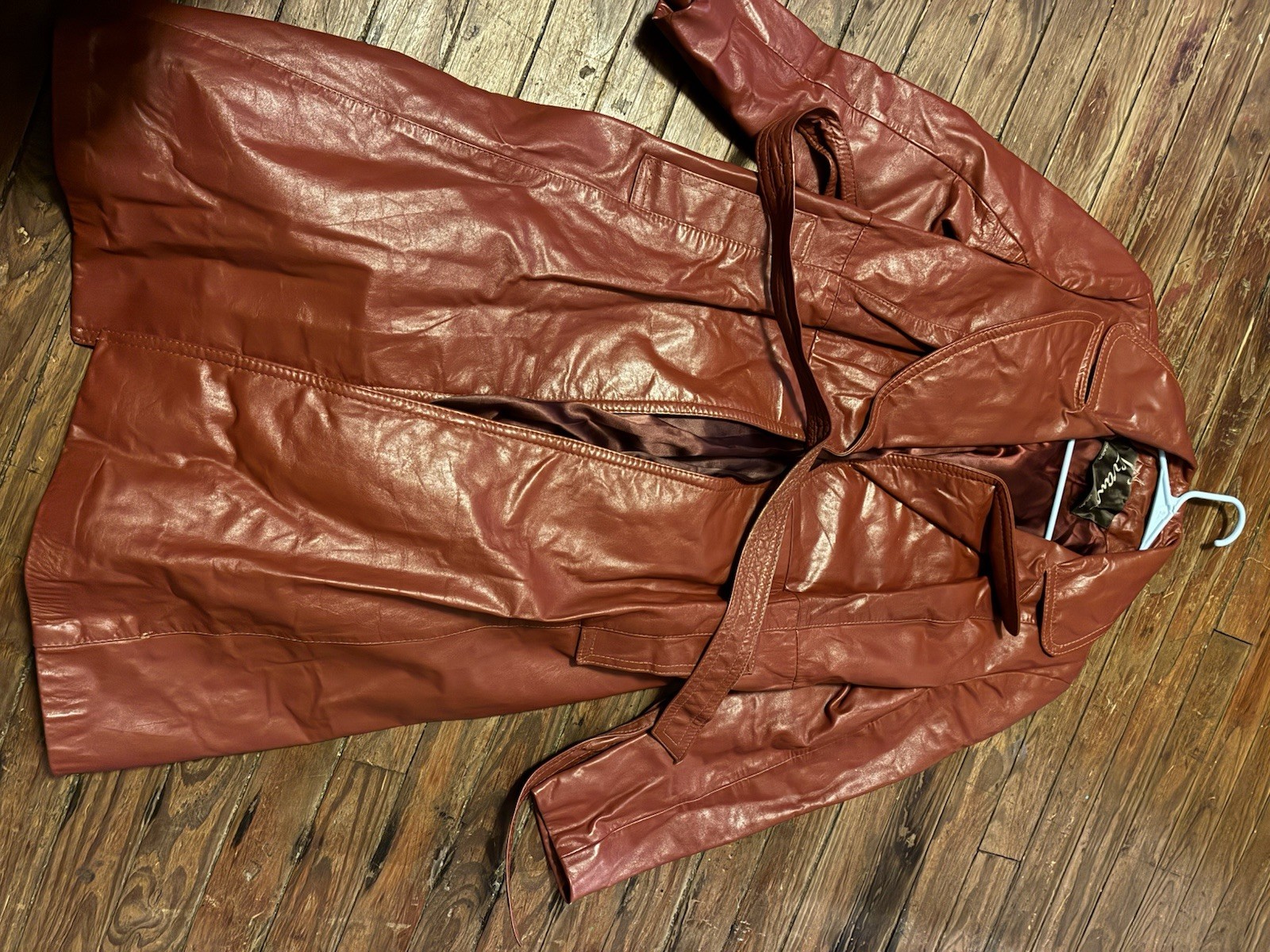 leather jackets - image 1