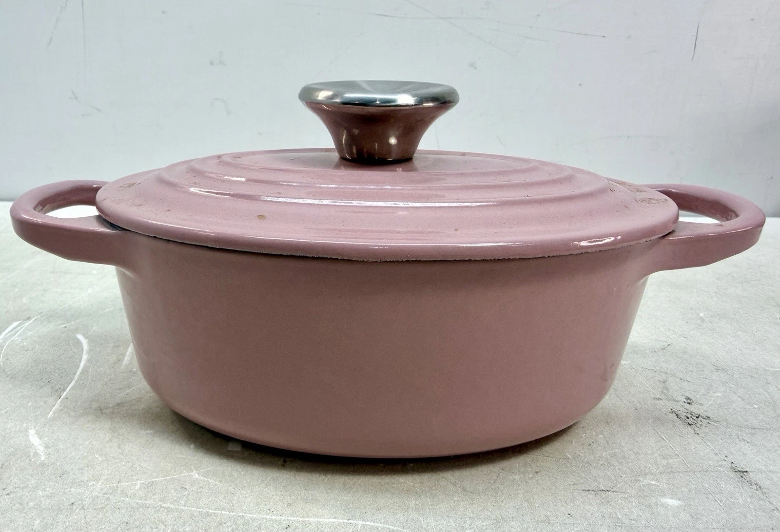 Le Creuset Dutch Oven #17 Mauve Pink