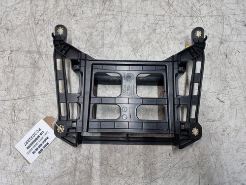 Audi A6 RS6 C8 2020-2023 ARMATURENBRETT MULTIMEDIA ECU MODUL HALTERUNG 4K0857290