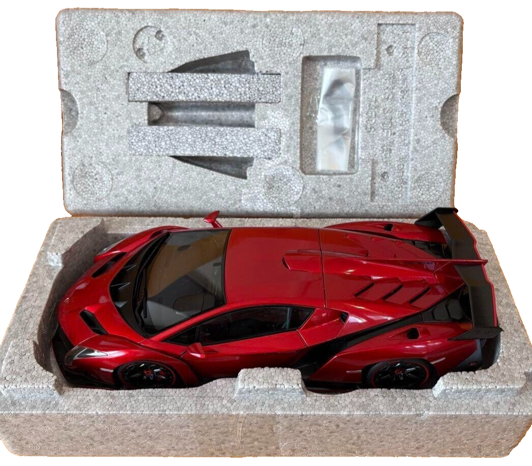 オートアート1/18lamborghini    VENENO 1/18 AUTOart Signature Lamborghini Veneno (Green) Diecast