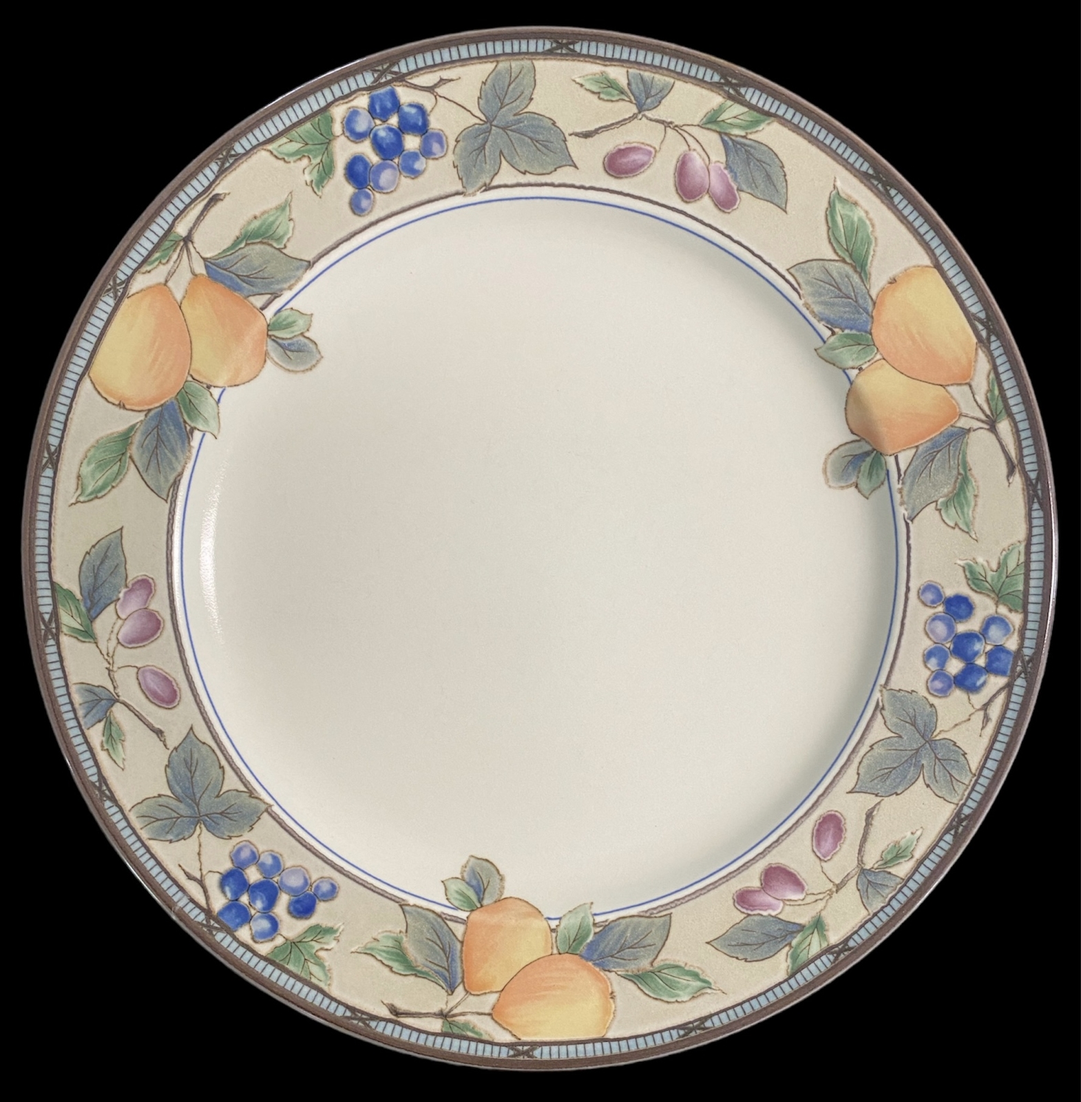 Of 4 Mikasa Cac29 Intaglio Garden Harvest Dinner Plates Exce