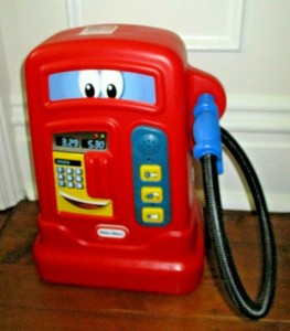 little tikes cozy gas pump