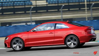 Cars video games xbox 360 audi rs5 forza Desk Mat Stitched
