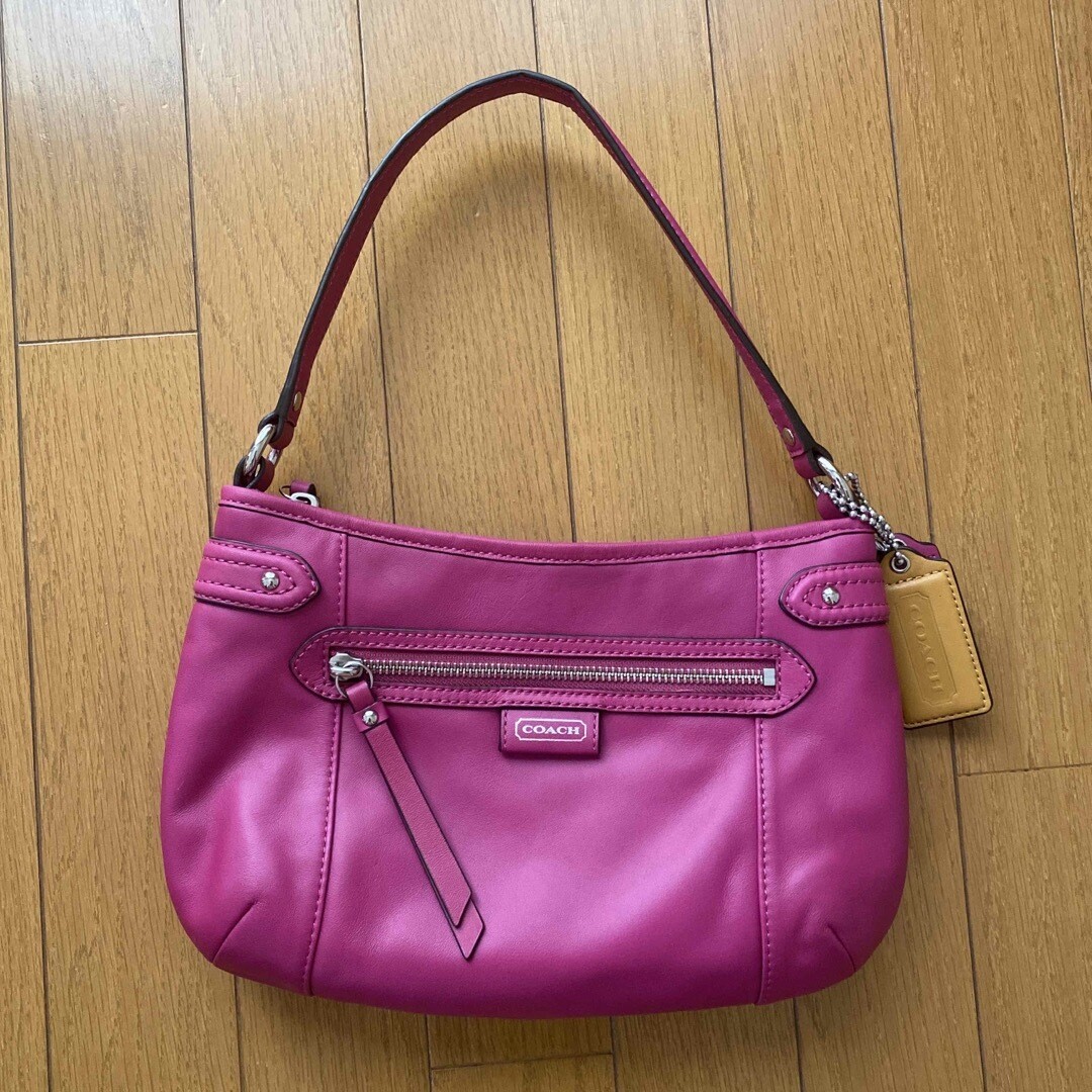 COACH ストライプデザイン ハンドバッグ F23978 COACH from Japan Shoulder bag Leather 28cmx19cmx6cm Pink
