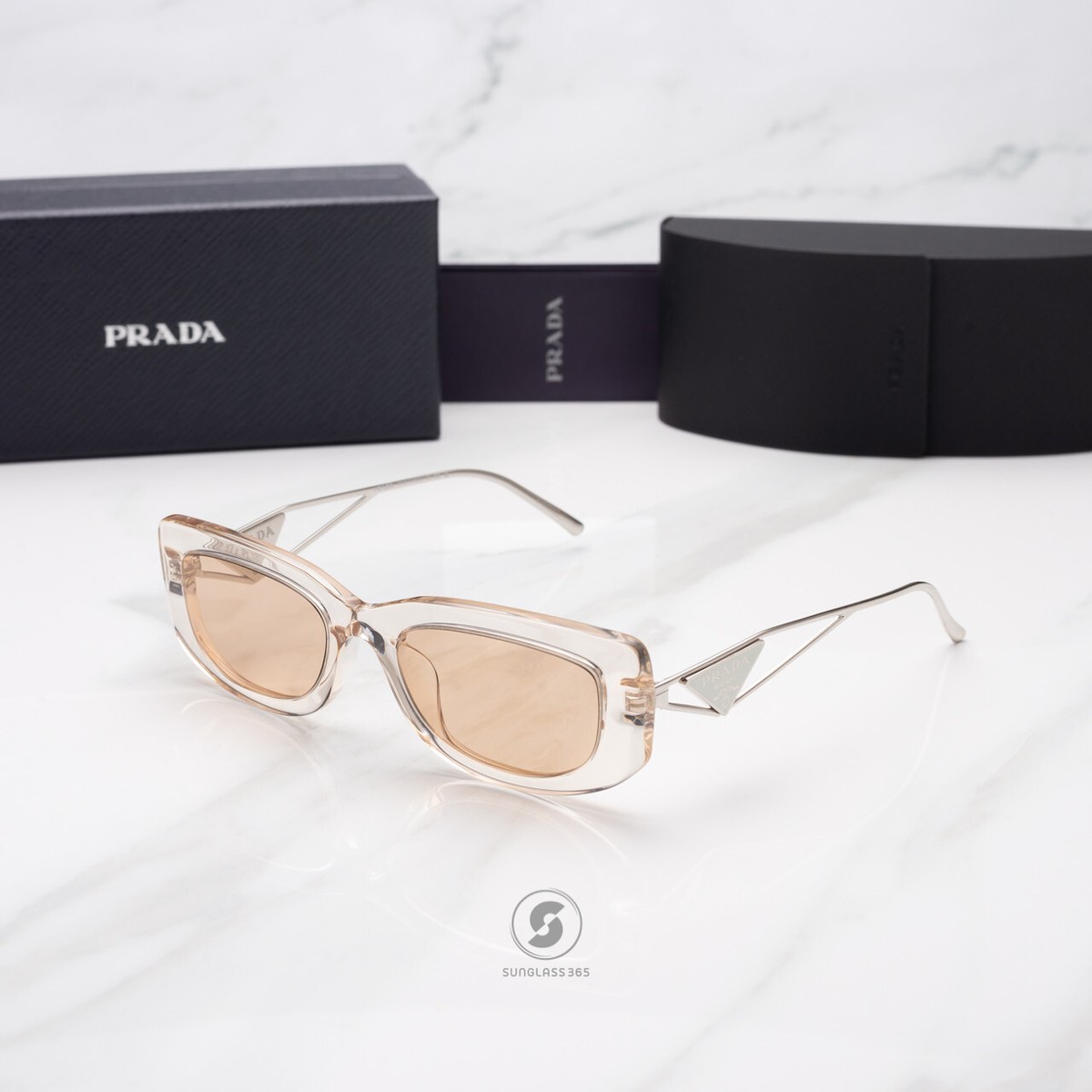 さやさん様【2025春購入】PRADA モノリス36 国内正規品 PRADA -Women's- 2025年春夏コレクション | ミラノ | 画像56枚