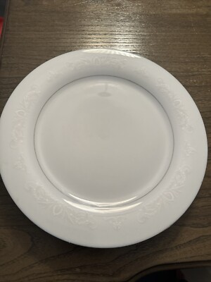 Set of 2 Crown Ming Fine China ROYAL PALM Dinner Plates 3 Of 7