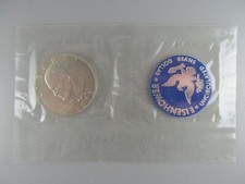 1971-S Eisenhower Silver Dollar in OGP -- GORGEOUS SILVER COIN 