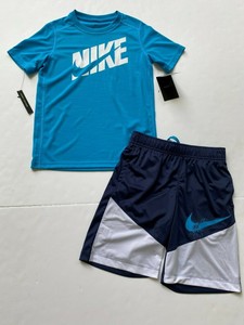 turquoise nike outfit