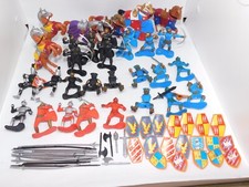 UNBRANDED MEDIEVAL KNIGHTS  HORSES LOT VINTAGE CHINA  WEAPONS RED BLUE BLACK