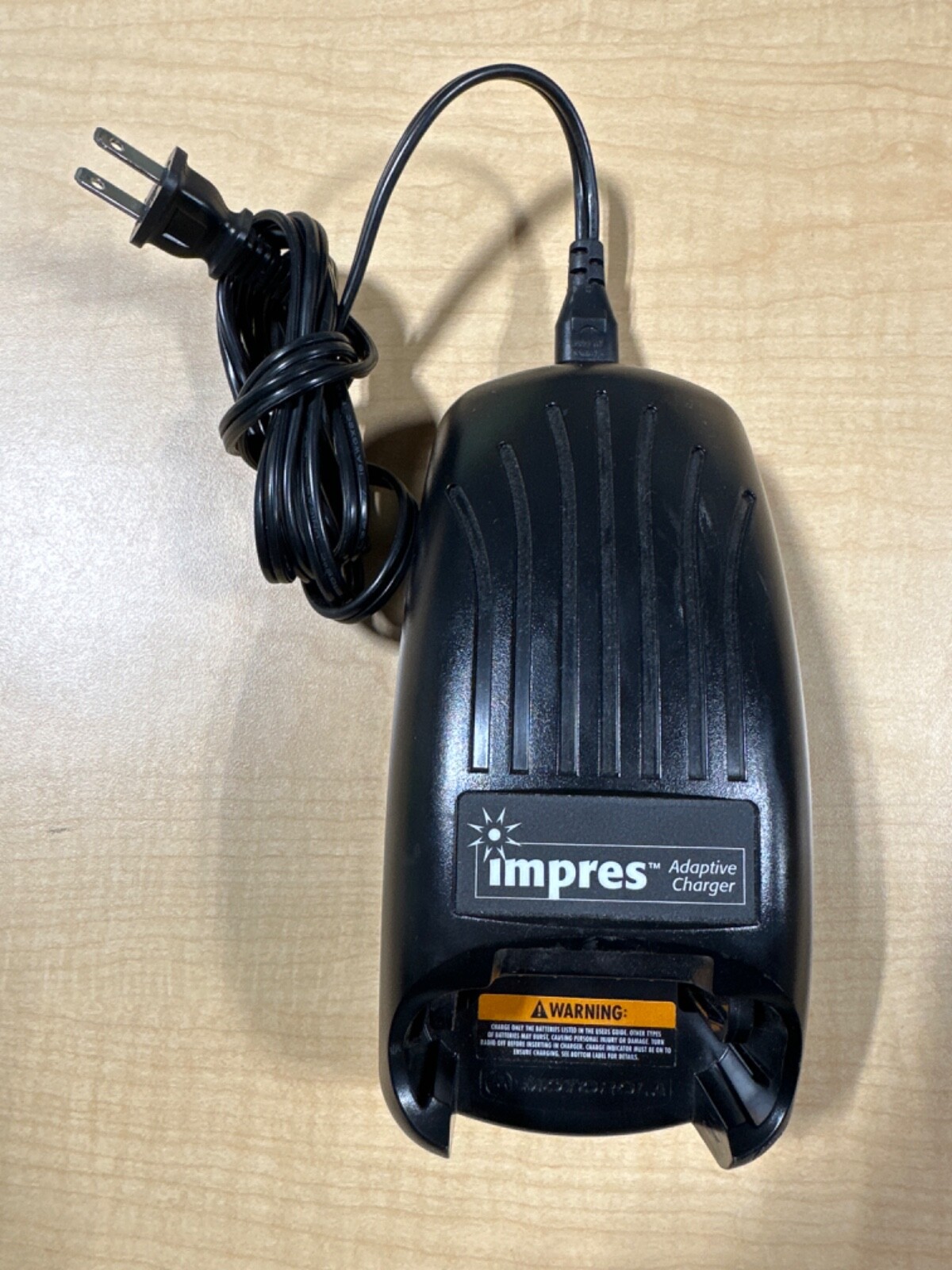 MOTOROLA Impres Battery Charger WPLN4114AR v3.40 for XTS5000 XTS2500