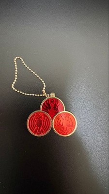 Kamen Rider OOO O Medal Keychain Tadajiro Combo Red Metal w/ Ball Chain MIB/LE
