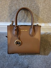 MICHAEL KORS Mercer Medium Pebbled Leather Crossbody Bag Tan-Excellent Condition
