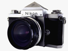 Nikon F Eyelevel Silver 35mm SLR Film Camera  Nikkor Non Ai 28mm Lens Set JAPAN