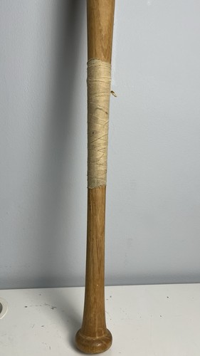 Louisville Slugger Genuine S2 Kaye Baseball Bat - 34 Inches - Picture 2 of 7