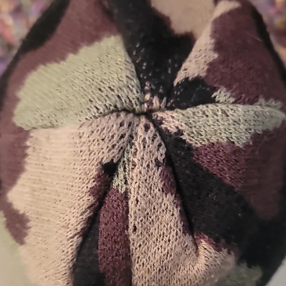 Gorro tejido camuflaje Foto 3 de 4